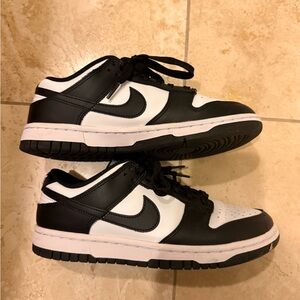 Nike Dunk Low - barely worn